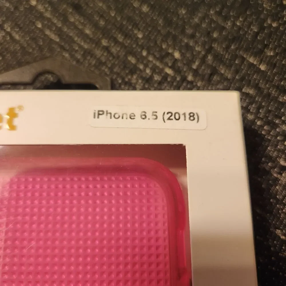 Cellhelmot Altitude Iphone 6.5 (2018) Pink Slim Design No Slip Grip